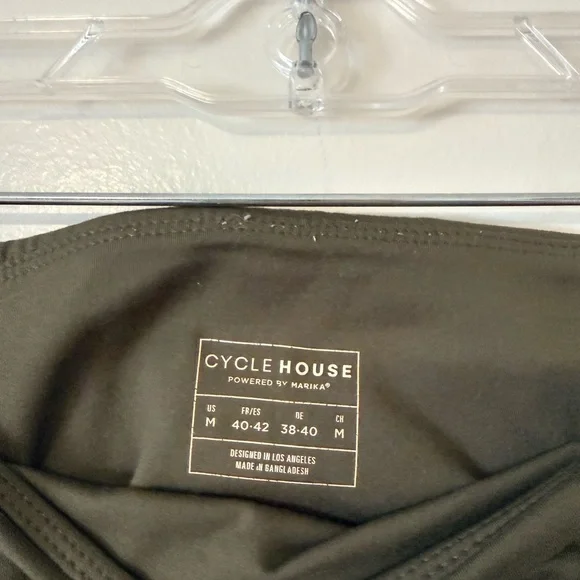 CYCLE HOUSE Womens Medium Olive Green Leggings 7/8 length Zip Pocket - Picture 6 of 11